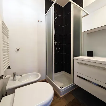 Hostdomus - Les Etoiles * سيستريير